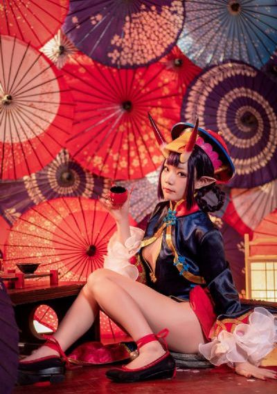 不穿内衣的女邻居_蓝光超清在线观看