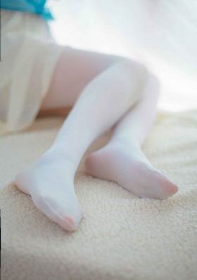 让人下面湿的视频_720HD高清在线观看