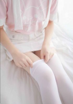 加勒比女海盗5_720手机在线观看