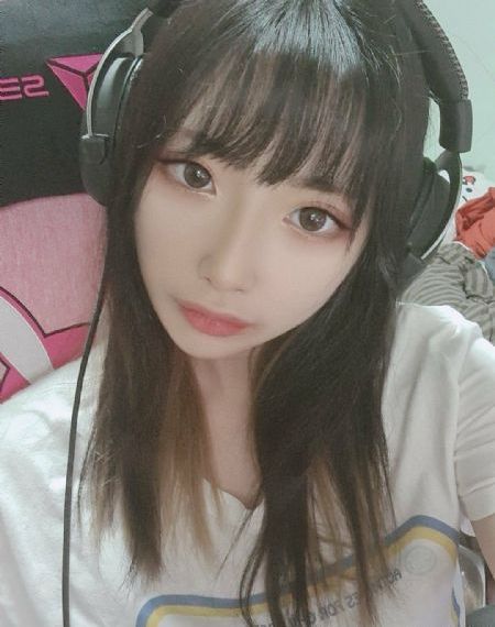 新任女教师_剧情片在线观看完整版