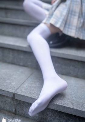 我该爱哪个女孩_1080高清视频观看