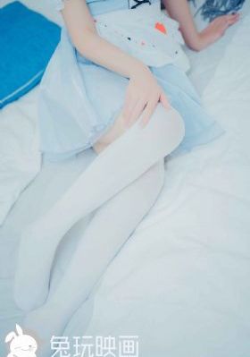 偷拍25位美女撒尿视频在线观看_720迅雷电影在线