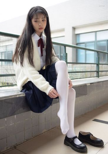 女同学的脚奴_HD日本电影在线