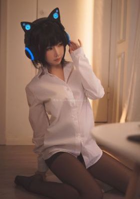 三级大乳奶理论_蓝光高清免费观看