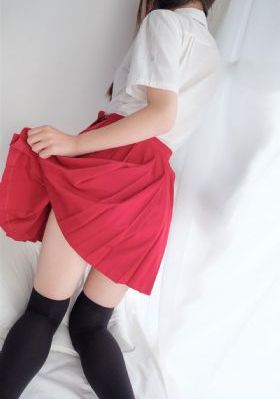 和表姐同居免费观看_超清影视在线观看