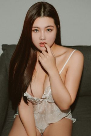 李丽莎无删减全部视频大全_高清在线视频观看